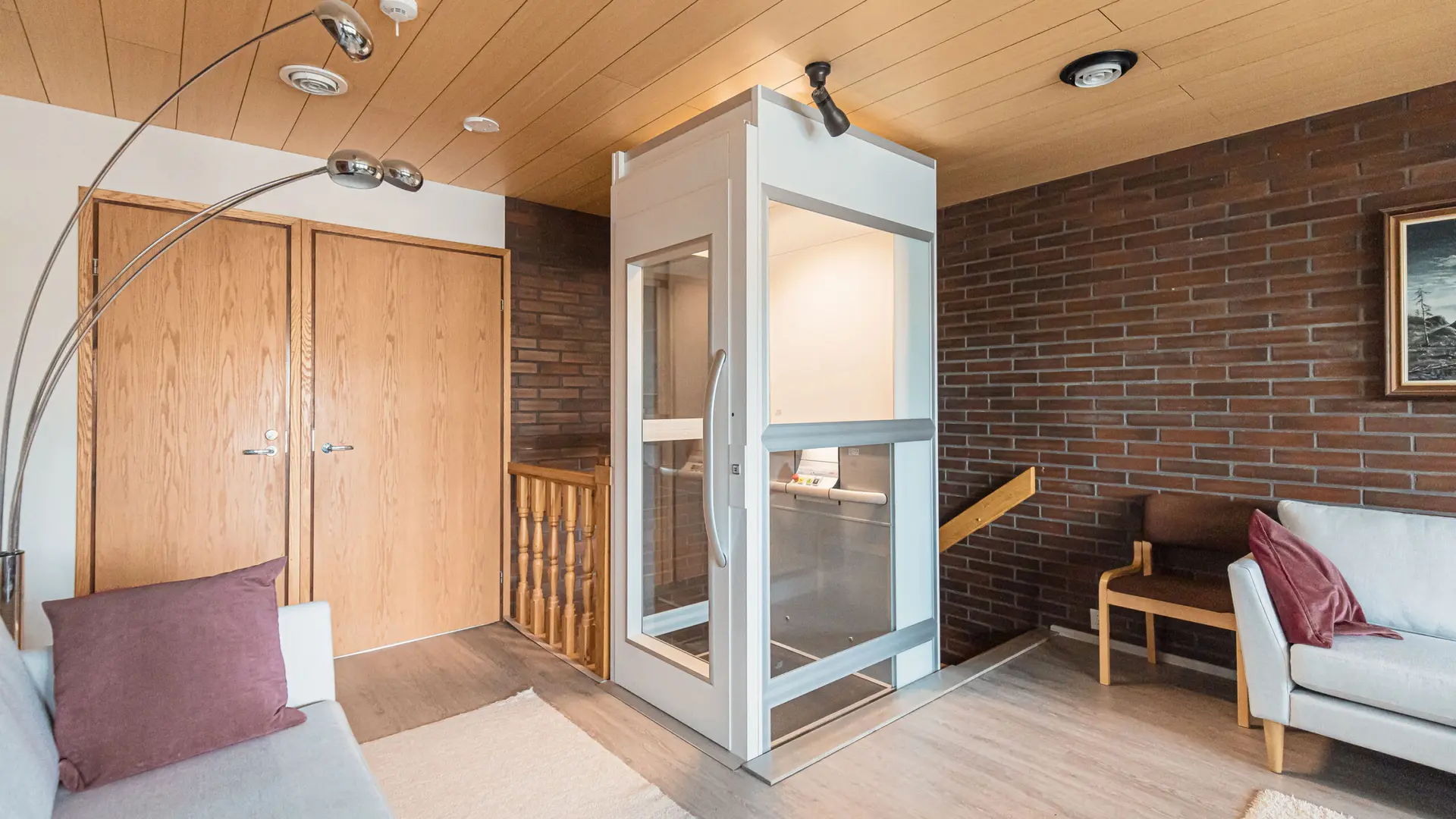 compact hom lift big